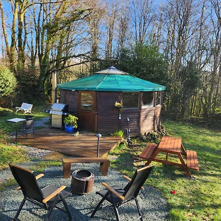 אוהל מפואר Galtee Glamping In Wooden Yurt *