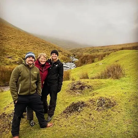 Galtee Glamping In Wooden Yurt